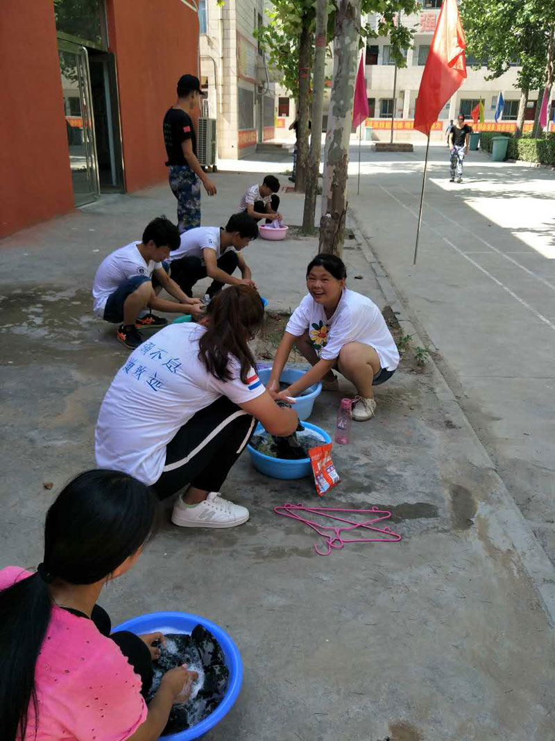 必赢76net线路官网老师教学生洗衣服